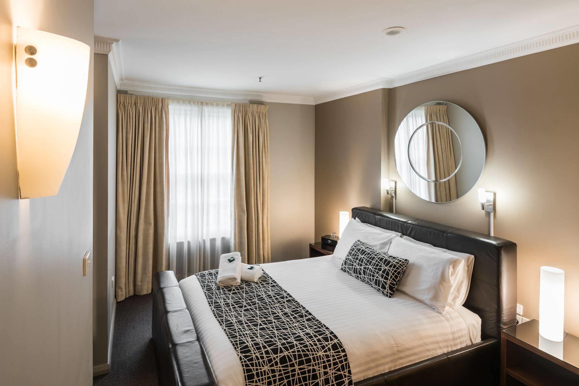 Clarendon Hotel Ньюкасл Экстерьер фото