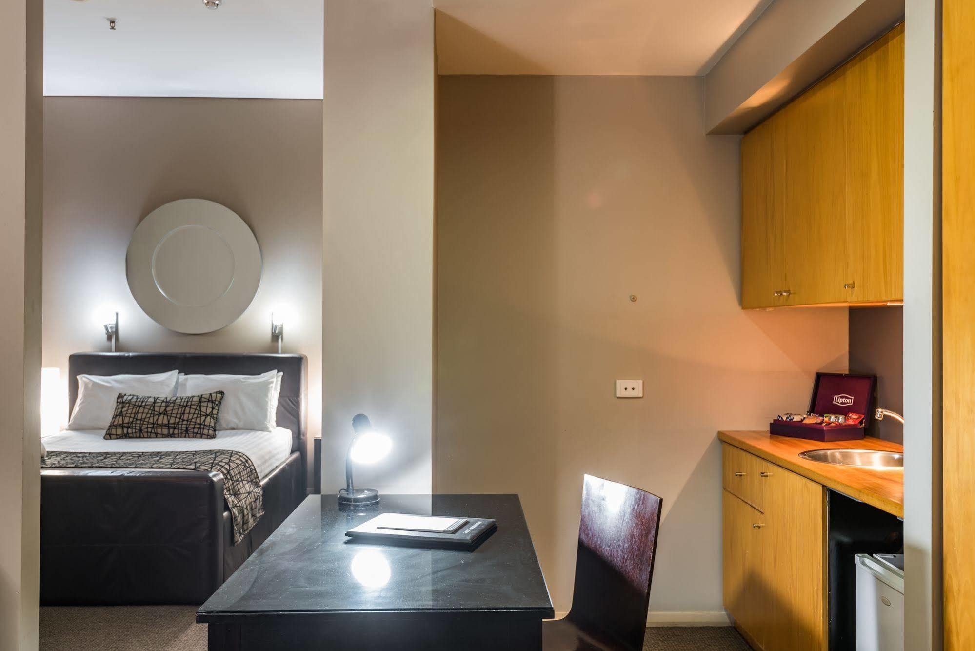 Clarendon Hotel Ньюкасл Экстерьер фото